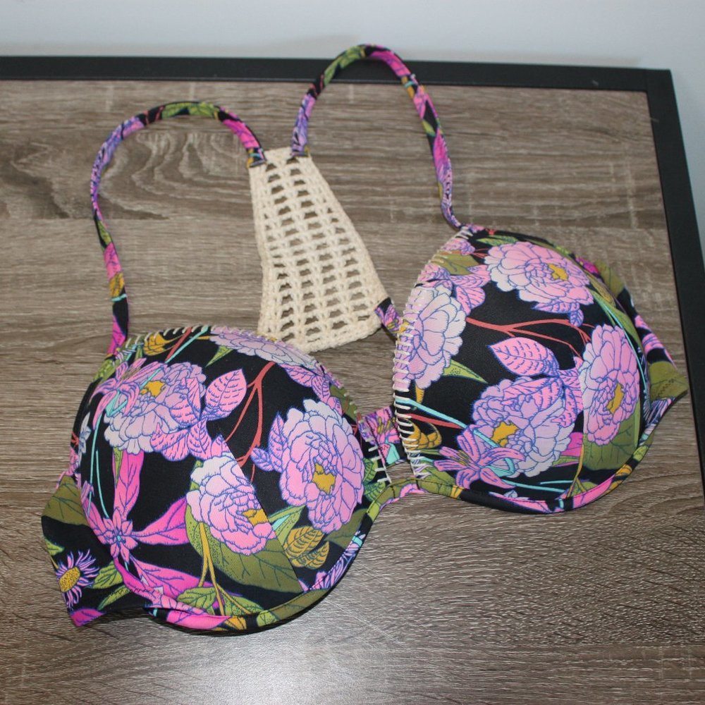 Victoria's Secret | Floral Bathing Suit Top